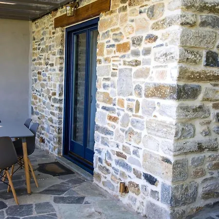 דירה Iris Stone With Jacuzzi